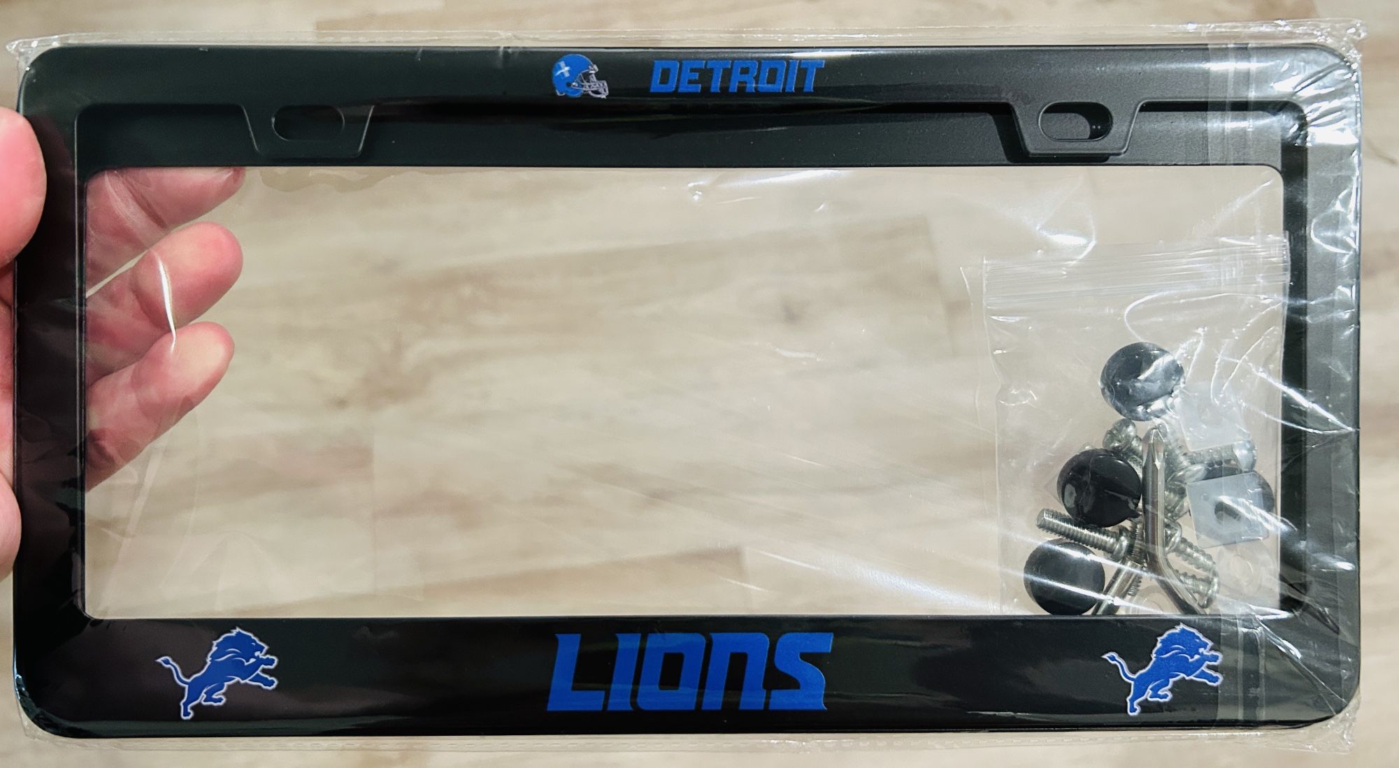 Detroit Lions Metal License Plate Frames (2) New With Hardware