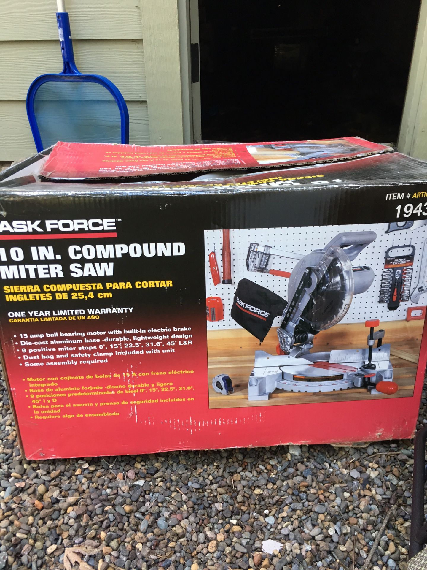 Task force 10 in compound miter saw