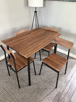 Kitchen table & chairs $50 OBO