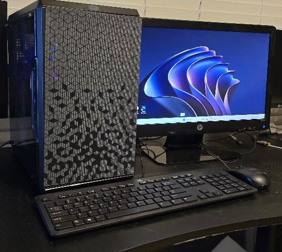 CoolerMaster DeskTop 🖥 Model # MS -7756 - 3.30 MHz./10GB. Ram/180GB. SSD/ Windows 11 , usb Wi-Fi. 🔌 Complete with - Monitor 20"in. ✔️