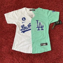Bad Bunny MLB Celebrity Game Jersey Men / Women ALL SIZES AVAILABLE! for  Sale in Miami, FL - OfferUp