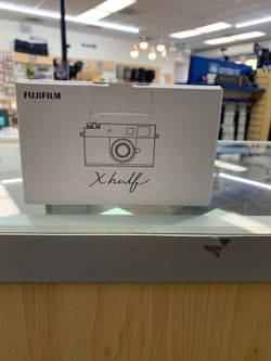 Fuji film X half