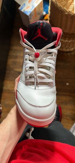 Jordan 5 fire red