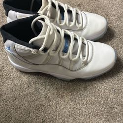 Jordan 11s