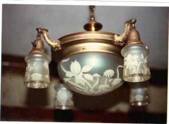 Chandelier 1920