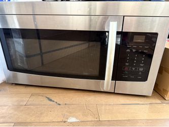 OVERHEAD Microwave-with Vent