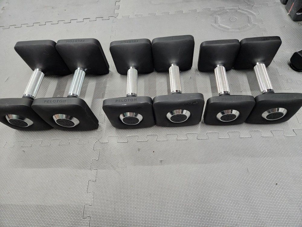 PELOTON Free Weights Set Of 3