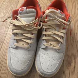 Nike Dunks Men’s 9.5