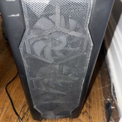 Gaming Tower Z390UD/32GB RAM/GeForce GTX 1050/600w PS