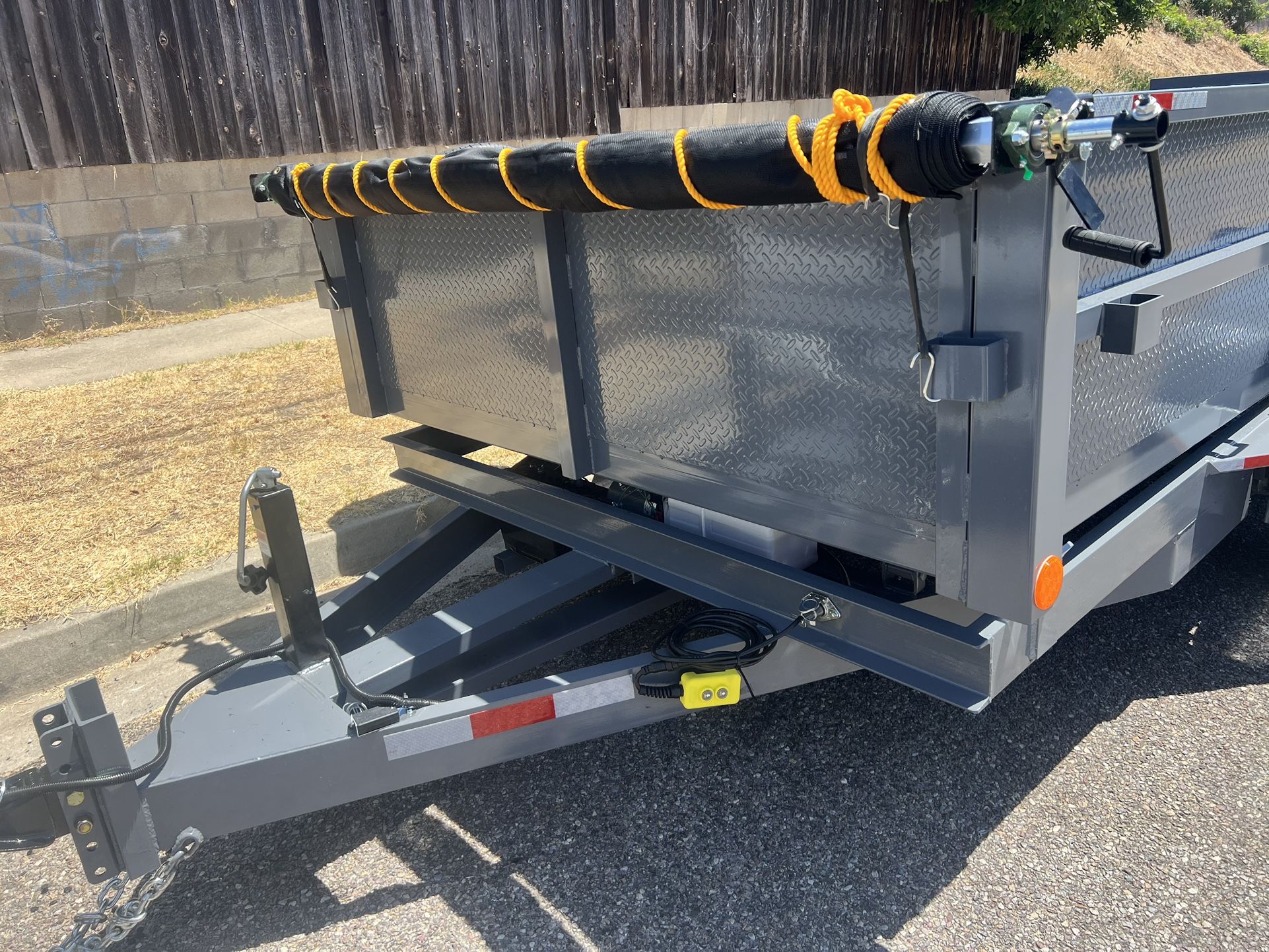 Dump Trailer Color Gray Size 8x12x2 Year 2025