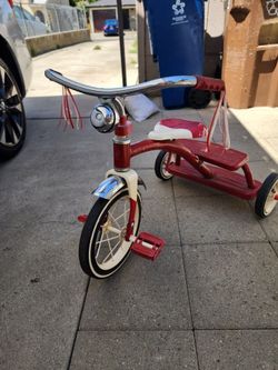 Tricycle