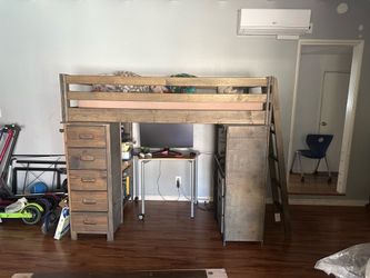 Bunk bed