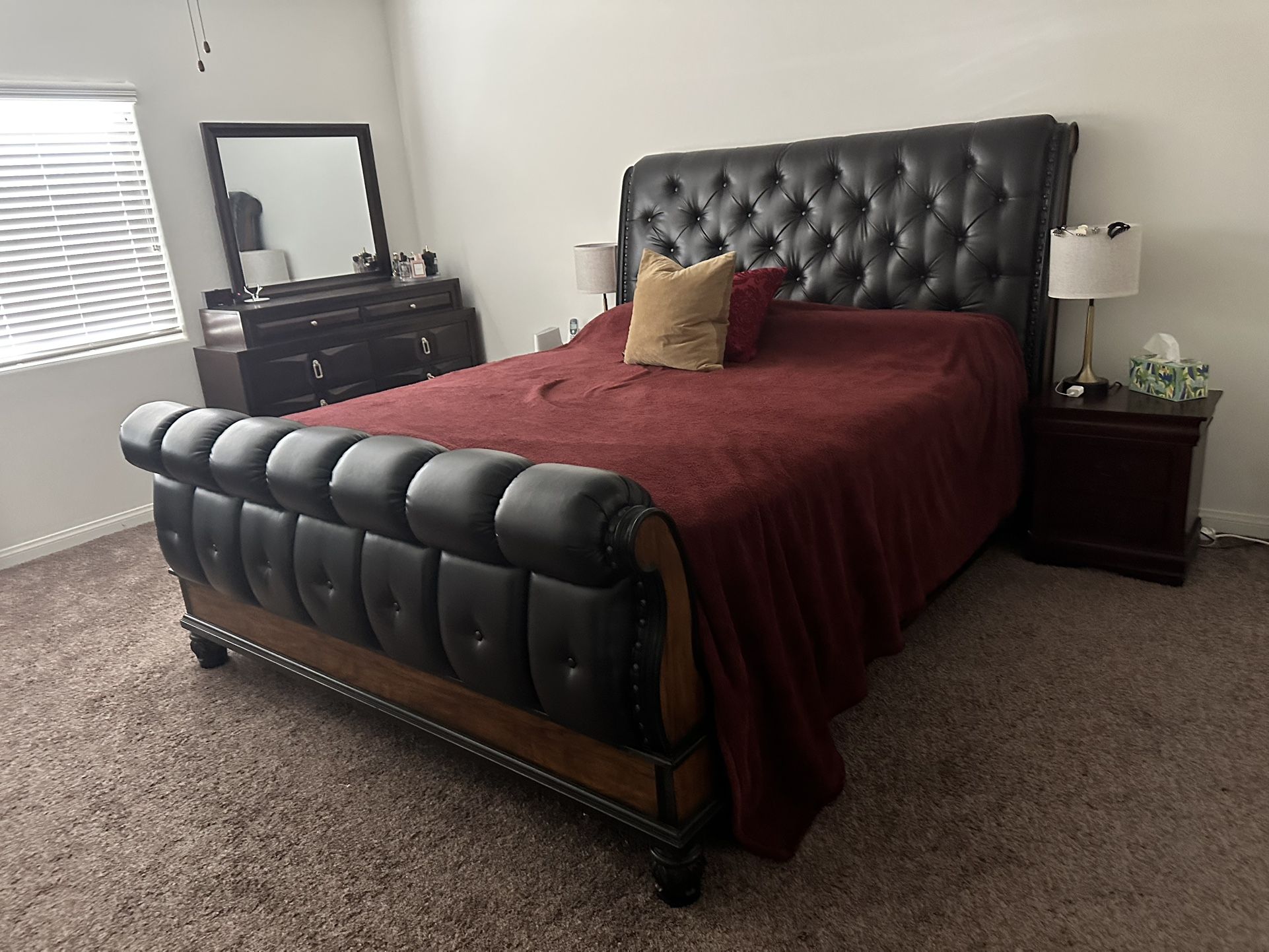 King Bedroom Set