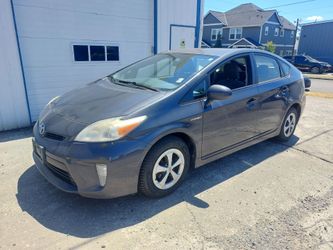 2013 Toyota Prius 2