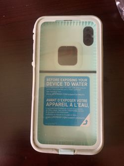 LIFEPROOF CASE FOR IPHONE XSMAX