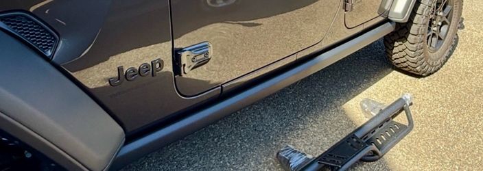 Free! New 2026 Jeep Wrangler Body Side Sill (rock rails) OEM