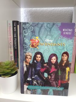 Disney Descendants book