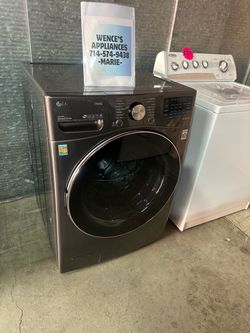 BLACK LG THINQ FRONT LOAD WASHER 5.0 CUBIC FEET