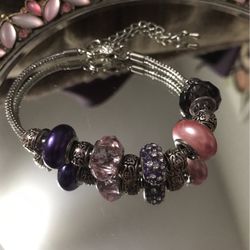 Beautiful !!! Silver Purple / Pink Stone Crystal Charm Bracelet 