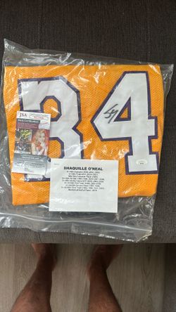 Shaquille O’Neal Autographed Jersey W/cert