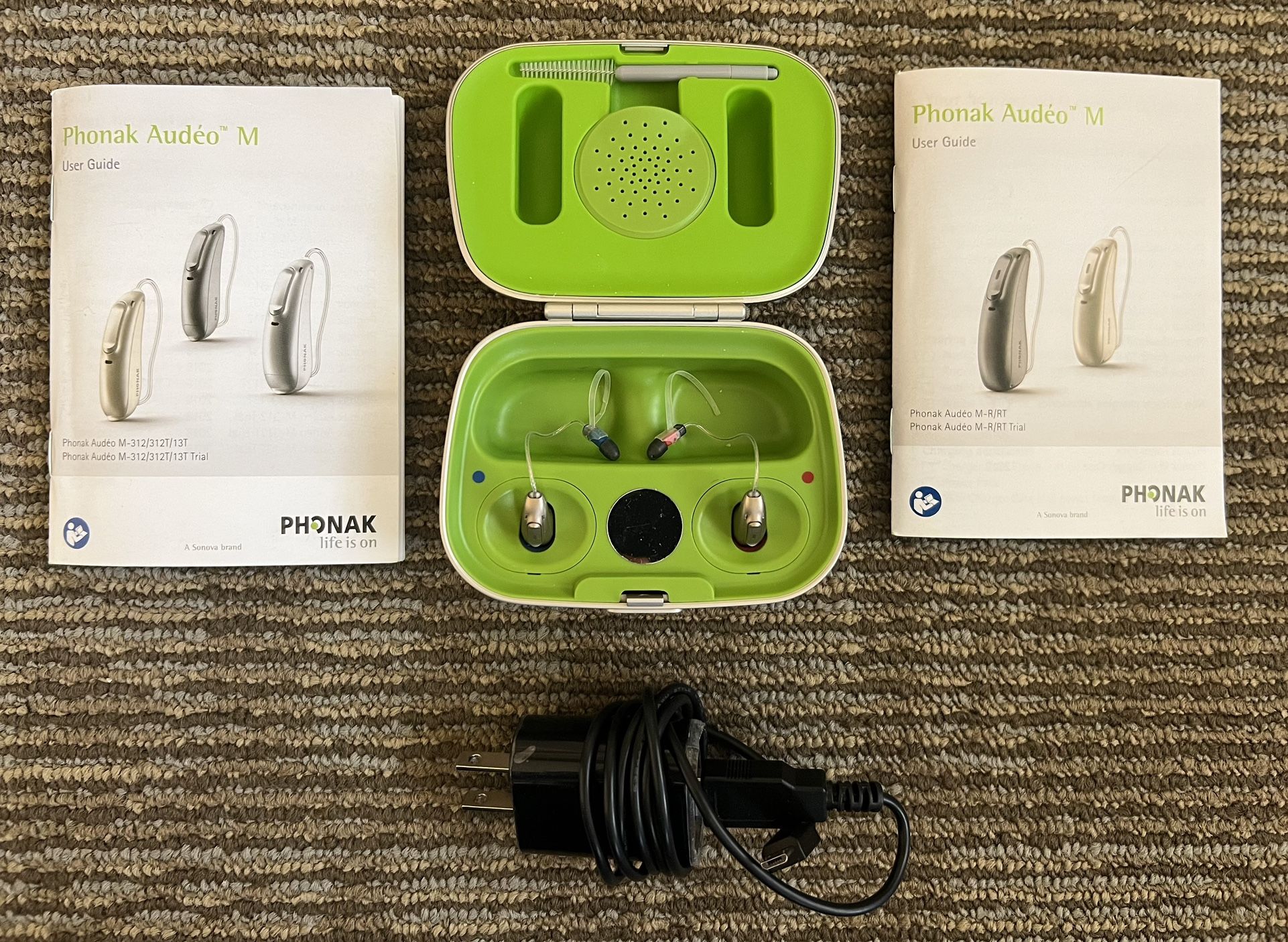 PHONAK Audeo Marvel M50-R Bluetooth, Rechargeable Hearing Aides w/ Case & Docs