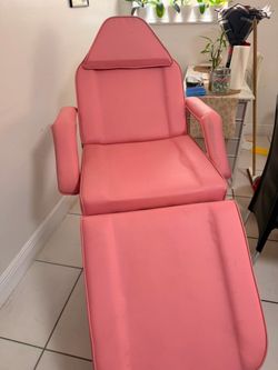 Pink lash bed - Camilla