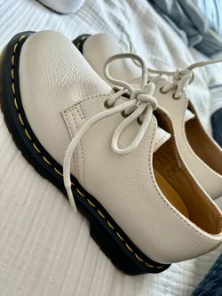 Dr Martens Size Women 5 