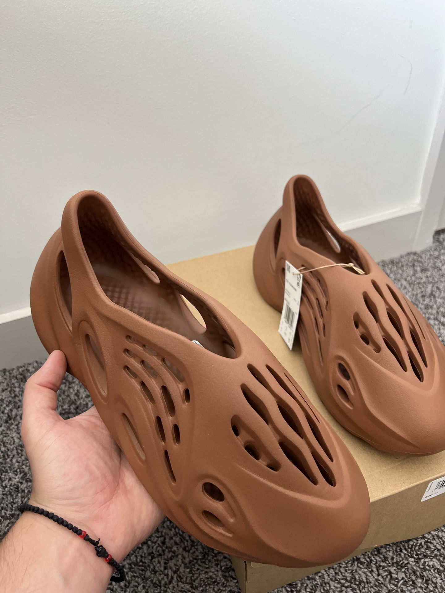 Adidas Yeezy Foam RNR Clay Red, Size 11 US