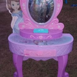 Princess Sofia Vanity 