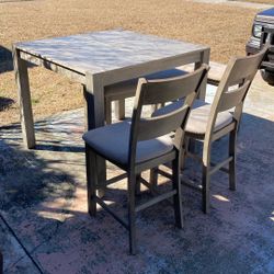 Dining Table And Chairs 