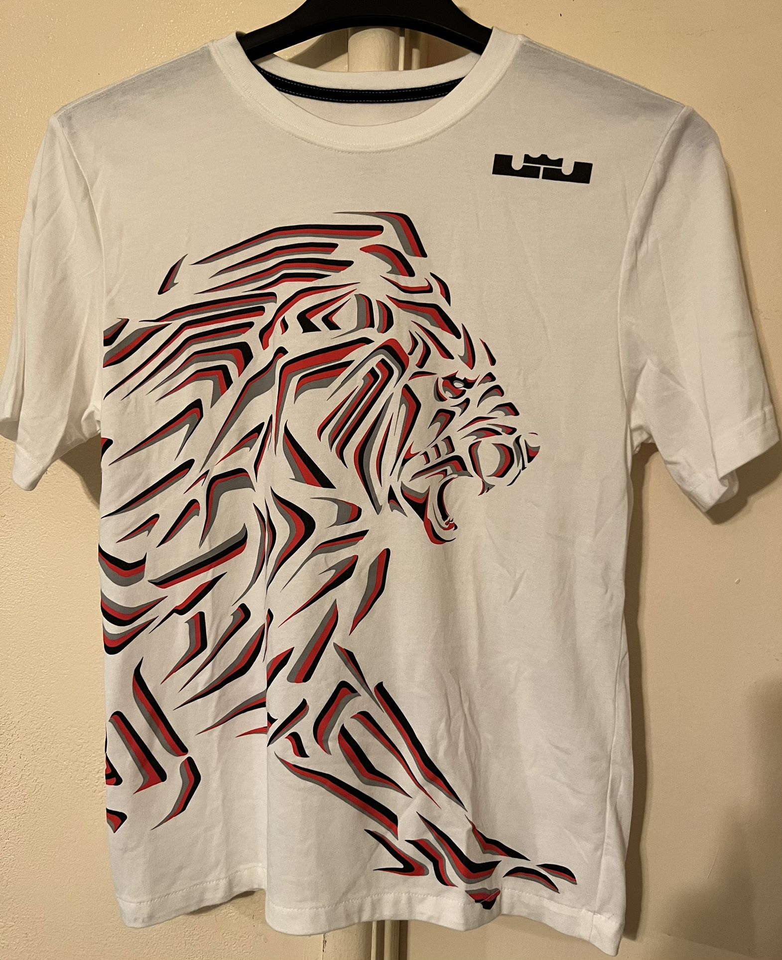 Lebron James Lion T-Shirt