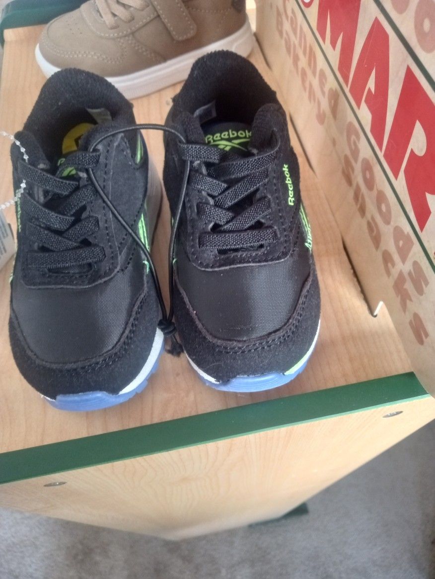 Brand New Toddler Size 5 Reebok Sneakers