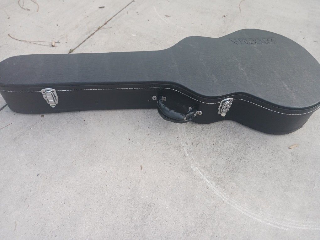 TACOMA EX LARG BEAUTIFIL LEATHER GUITAR CASE 25 FIRM THIS ONLINE 400