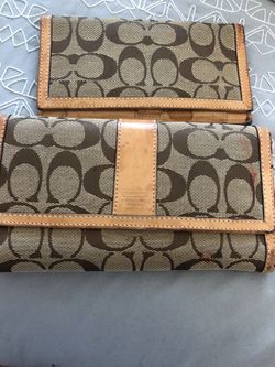 Coach wallet and checkbook
