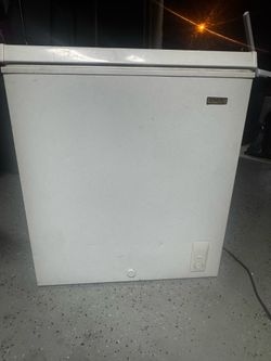Deep Freezer 5 Cu Ft Storage