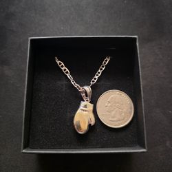 Silver 925 Boxing Glove Pendant & Chain