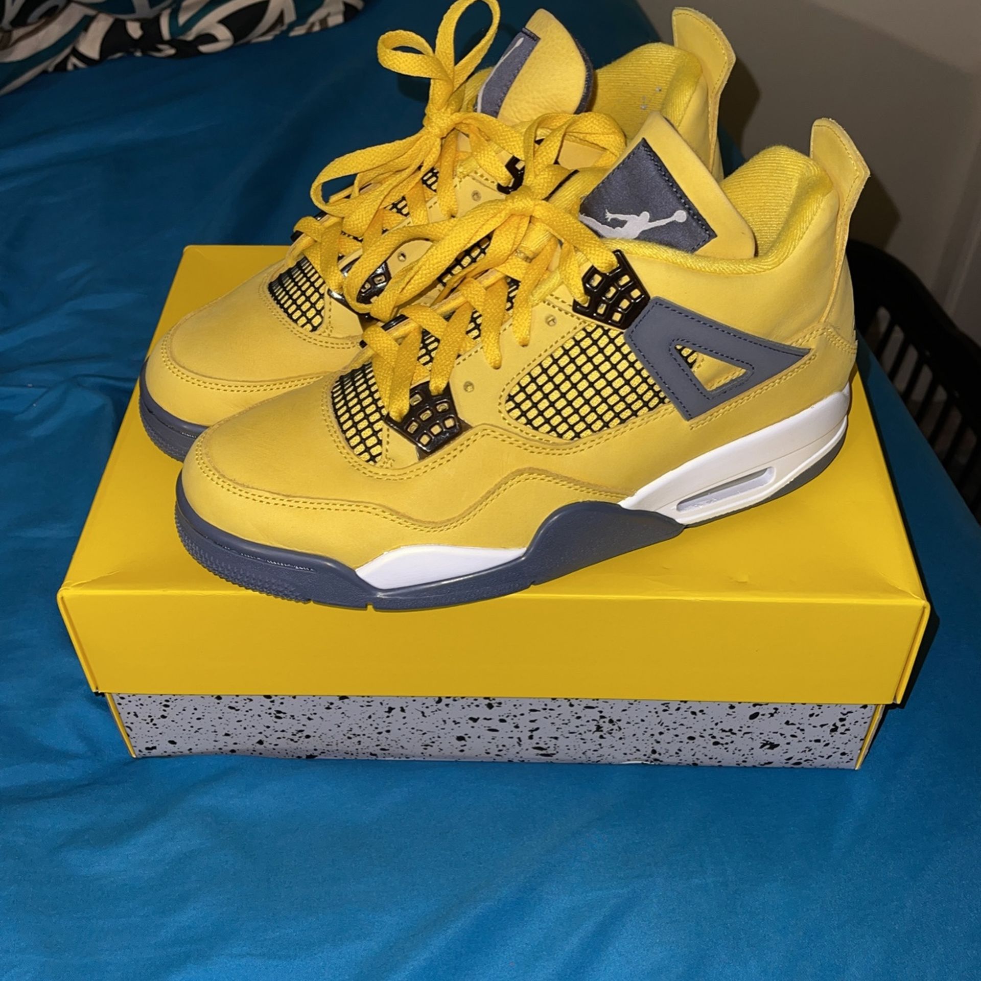 Lightning 4s