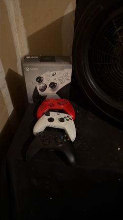 Xbox controllers