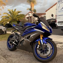 Yamaha R6 2015