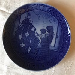 1981 Royal Copenhagen Plate