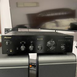 Pioneer Elite 2 Channel Amplifier