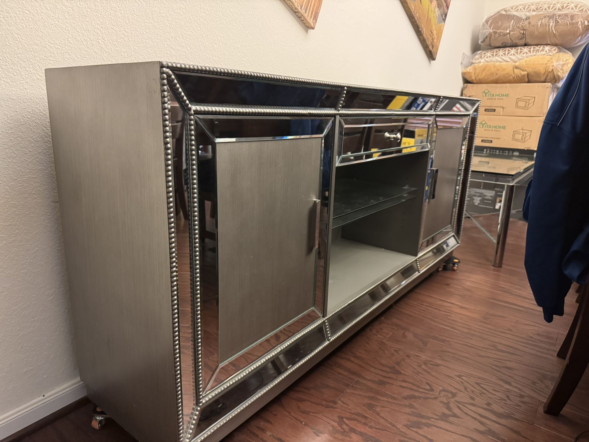 Tv Console and Matching tables