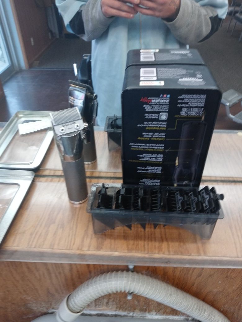Babyliss cordless black fx metal lithium clipper