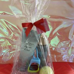 Victoria secret aqua kiss gift set