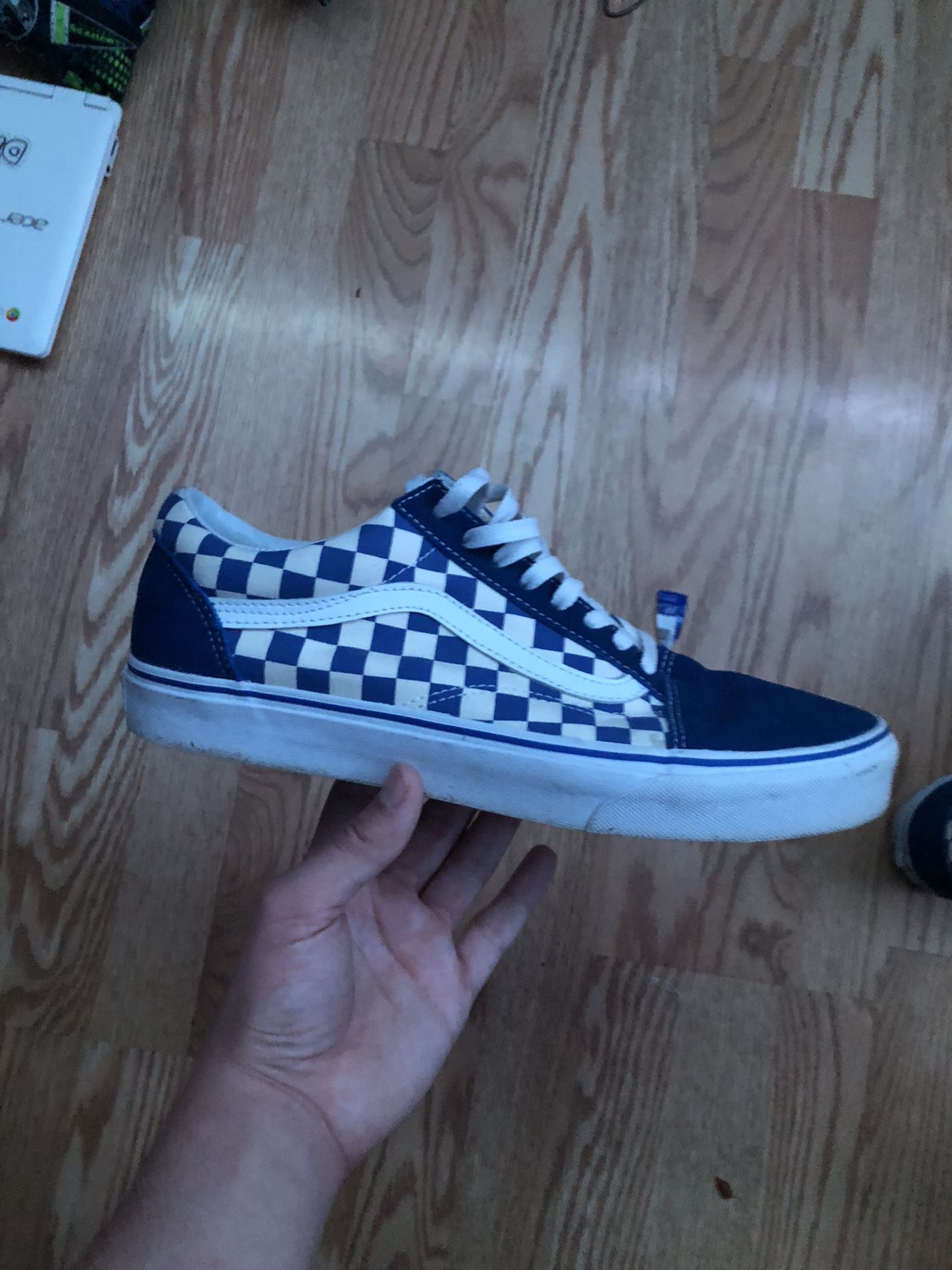 Men’s Limited addition blue and white Checkered vans size 11