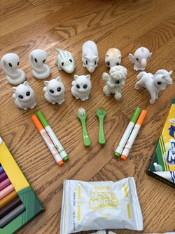 Crayola Scribble Scrubbie / Art Lot