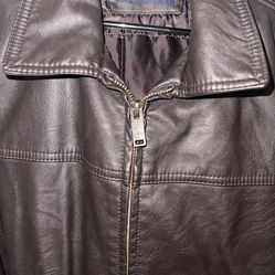Dockers leather jacket sweater zip size large