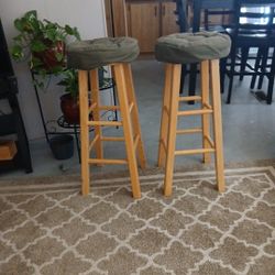 Bar Stools With Cushions 