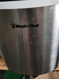 Magic chef ice maker