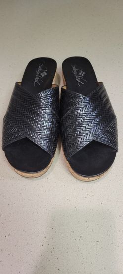 Patricia Nash Black Slides Shoes